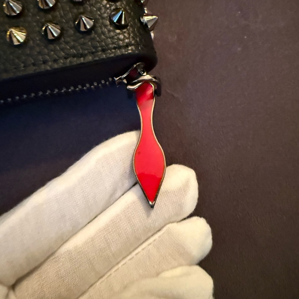 🔥Christian Louboutin purse Panettone Wallet Spike Studs Zip Around🔥 - Picture 7 of 15